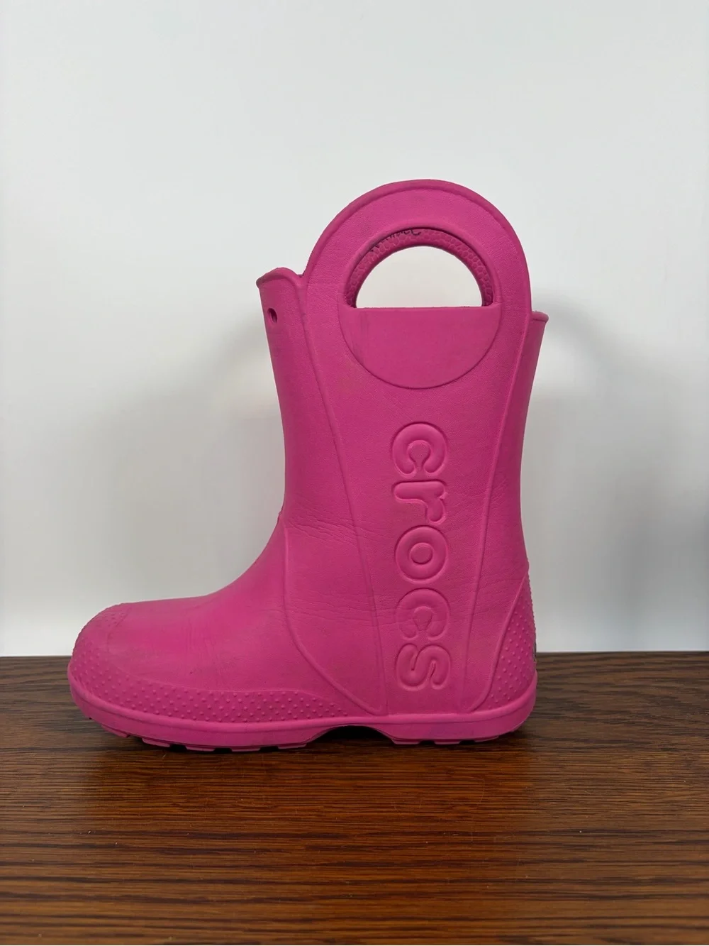 Crocs Kids Handle It Pink Rain Boots Size J3 Waterproof Lightweight Pull-On